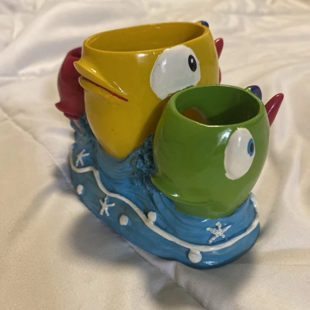 Allure Colorful Fish Bath Accessory